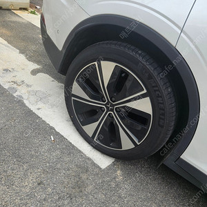 폴스타2 출고타이어 미쉐린 프라이머시4 245 45 19