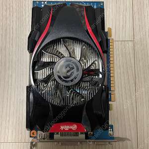 깨끗이 청소한 GTX750TI D5 2GB 싸게 판매합니다.