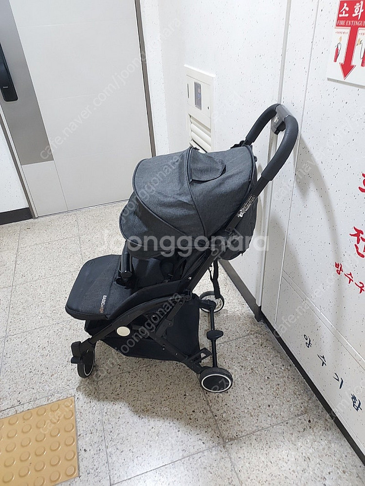 타보 기내반입유모차 30000원--0