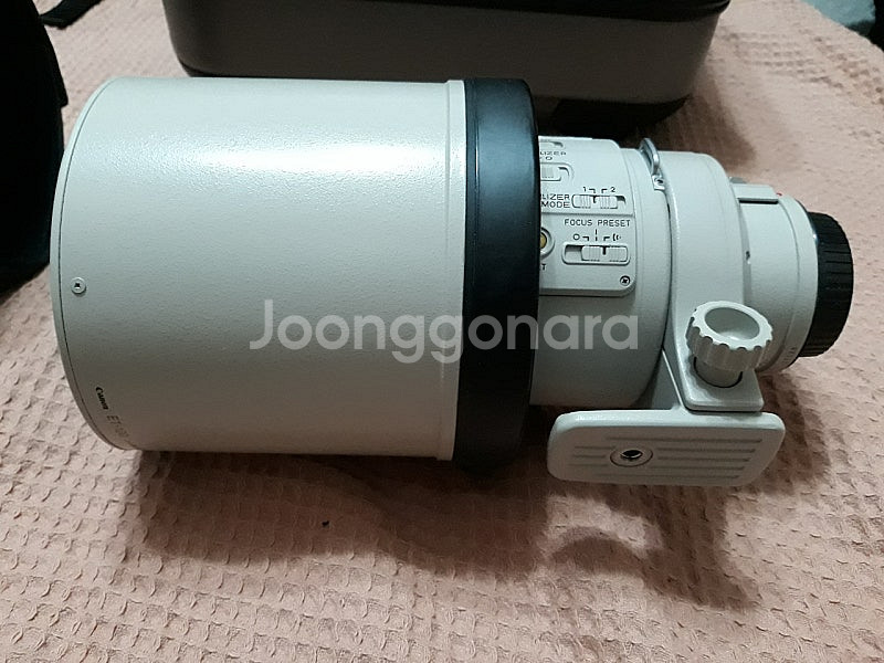 캐논 EF300 1:2.8L IS USM 직거래--3