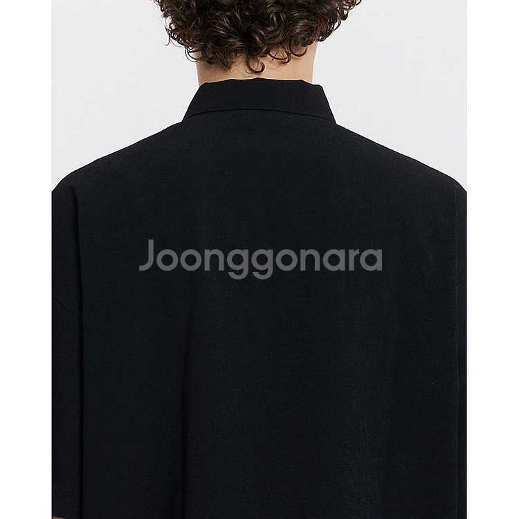 언어펙티드 와이드 반팔셔츠 블랙 M--8