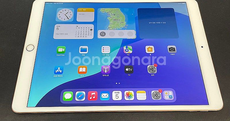 아이패드에어3 셀룰러 64GB 골드 상태좋은 중고20만...--2
