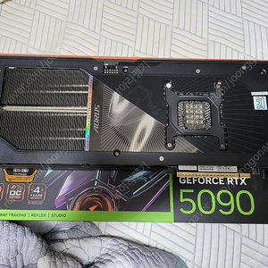 기가바이트 AORUS 지포스 RTX 5090 MASTER D7 32GB 팝니다