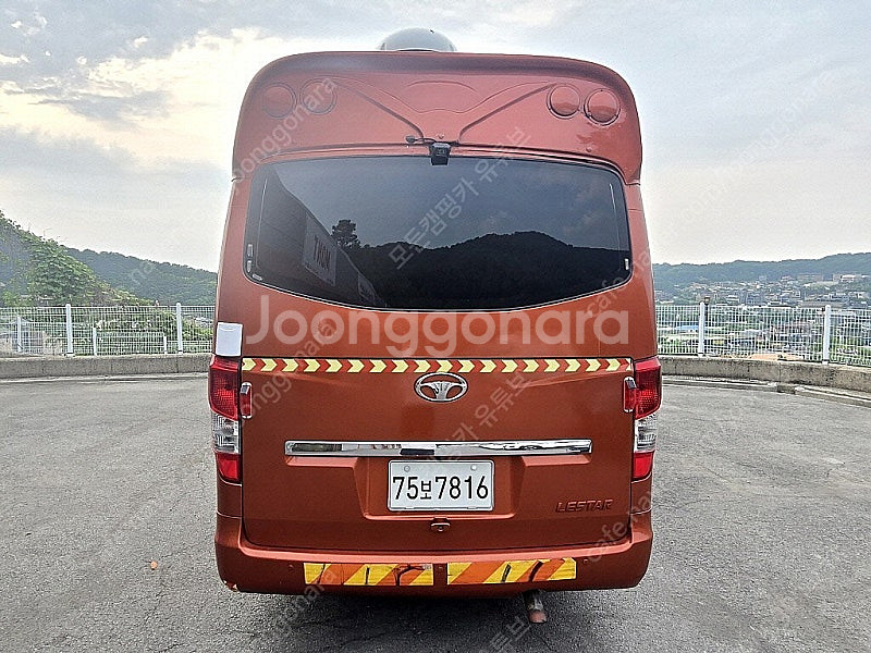 13년 레스타2인승캠핑카(4인구변가능,인산철600A+리...--3