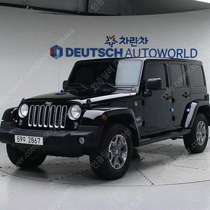 지프 랭글러 중고 JEEP 랭글러 검정색 2017년식 3.6 스포츠 사하라 4DR 중고자동차