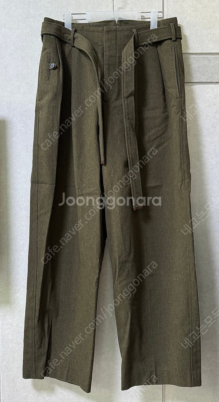 렉토 RECTO 24FW 벨트 디테일 하이웨이스트 팬츠...--0