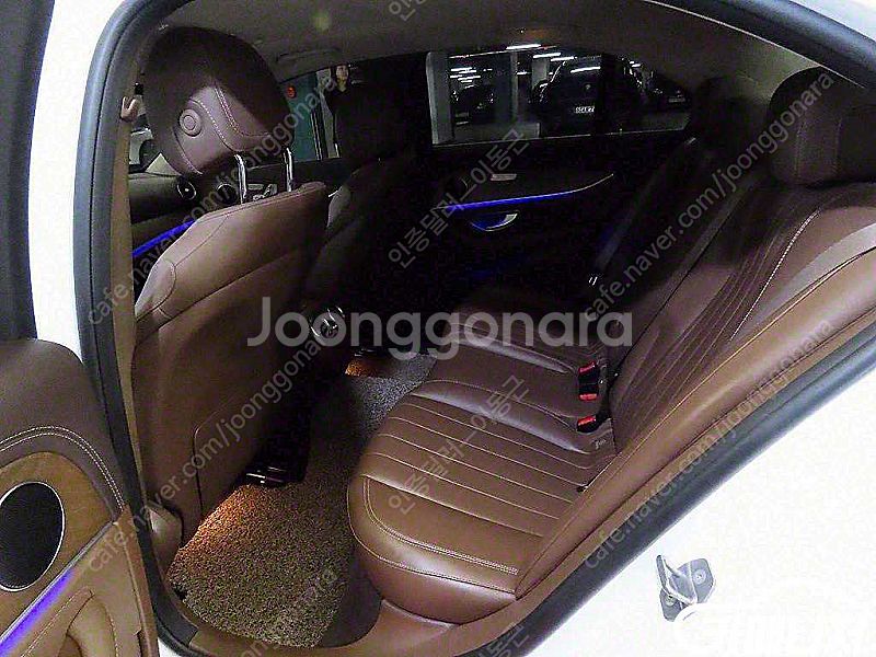[벤츠]E-클래스 W213 E220d 4MATIC 익스...--7