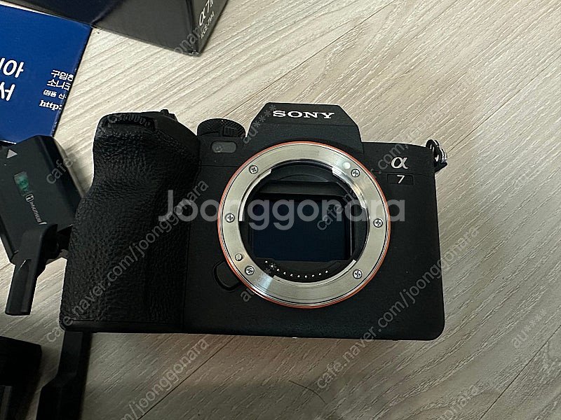 민트급 소니(Sony) A7M4 바디 (5430컷) 박...--1
