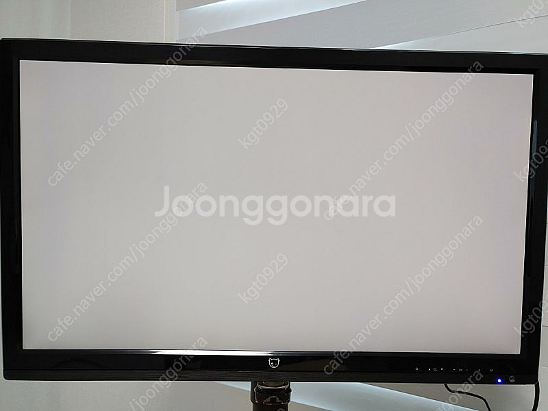 27인치 모니터 (중소기업 제품)--5
