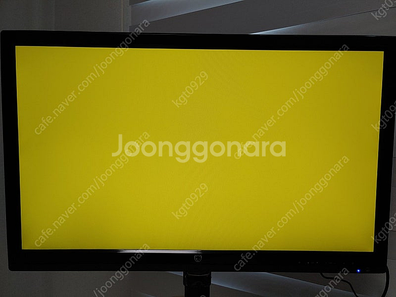 27인치 모니터 (중소기업 제품)--9