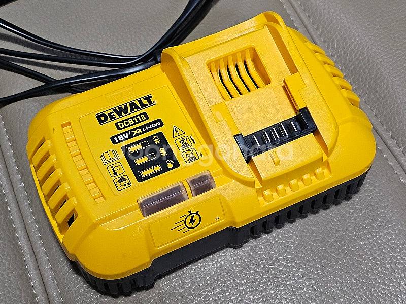 DCB118 디월트 20V 60V (18V-54V) 고...--0