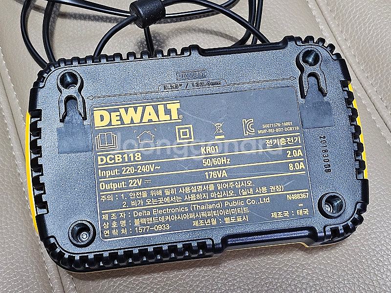DCB118 디월트 20V 60V (18V-54V) 고...--2