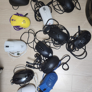 마우스 싸게 팝니다 (다얼유 a960, a980 pro max, 로지텍 mx518, g703, 레이저 데스에더 V3 Pro, V2, 바이퍼 미니, 펄사 v2, 스틸시리즈 Aerox