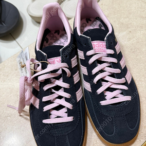 새상품)아디다스 핸드볼 스페지알 235