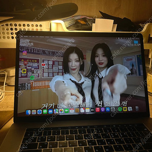 맥북프로 2016 15인치 256gb