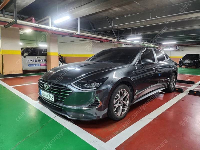 쏘나타(DN8) 가솔린 2.0 프리미엄 패밀리 21년식 무사고--5
