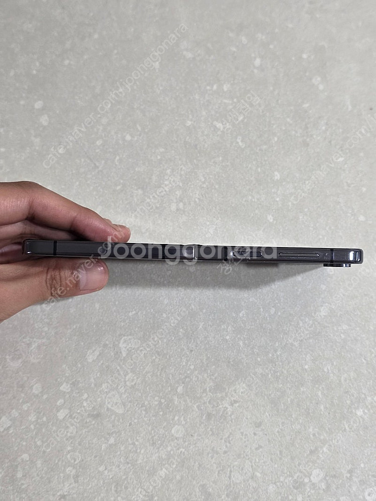 갤럭시 Z 플립 5 256G SKT 블랙--5