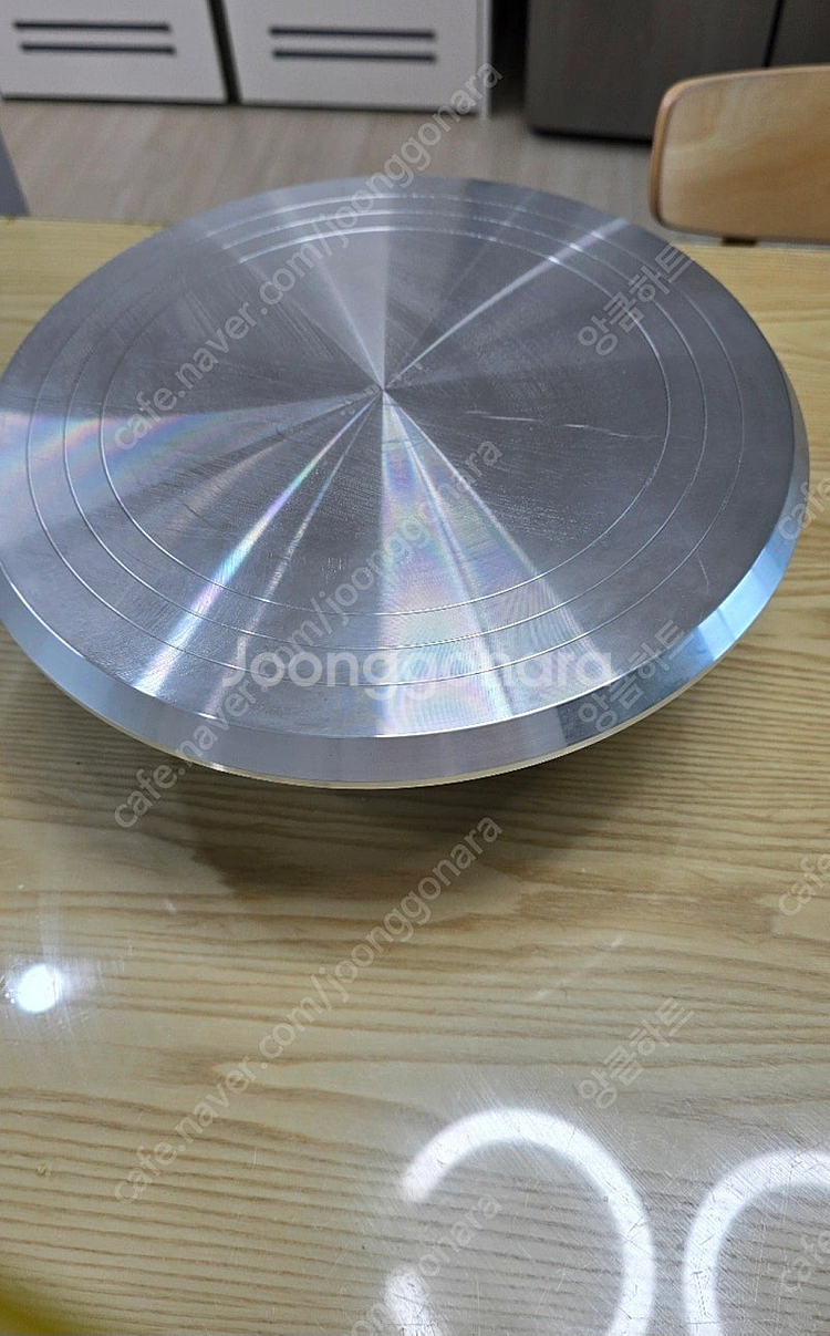 아노마드 전문가용 알루미늄 주물 케이크 돌림판 31cm...--0