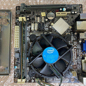 cpu G3240 + 메인보드 + 삼성ddr3 4G램