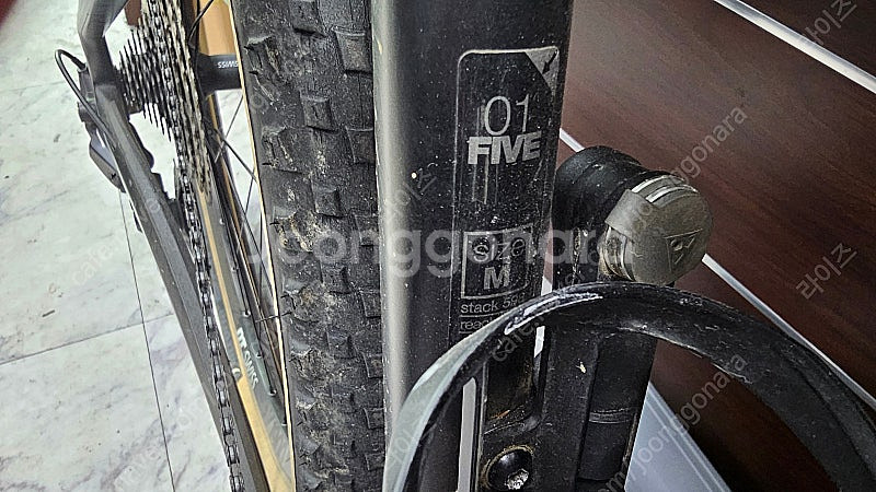 최종150만)22년 BMC 투스트로크 01 FIVE M--4