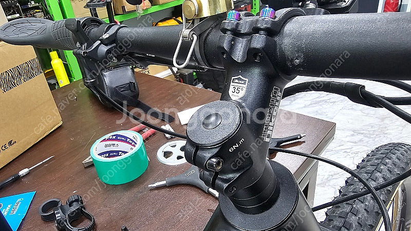 최종150만)22년 BMC 투스트로크 01 FIVE M--9