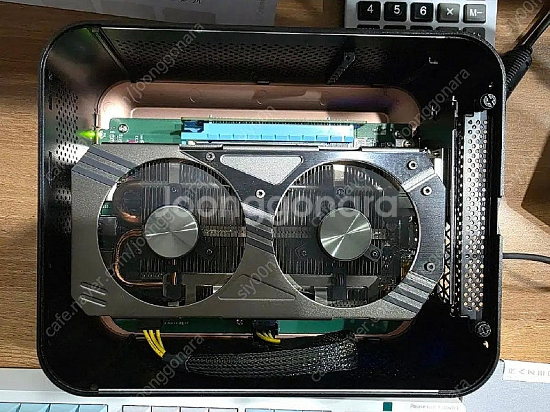 zotac amp box mini egpu + gtx1...--1