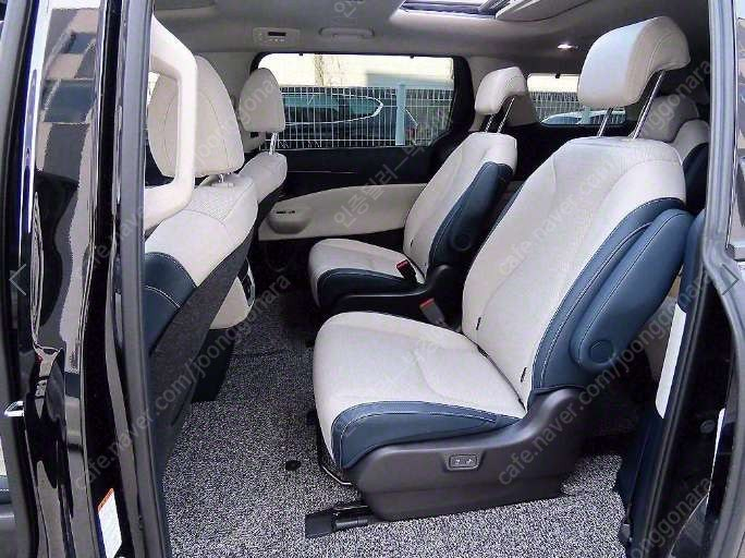 중고차 기아 더 뉴카니발 하이브리드(KA4) 1.6 HEV 9인승 시그니처 그래비티 부부중고차 중고차할부 ★ 여유자... 이미지