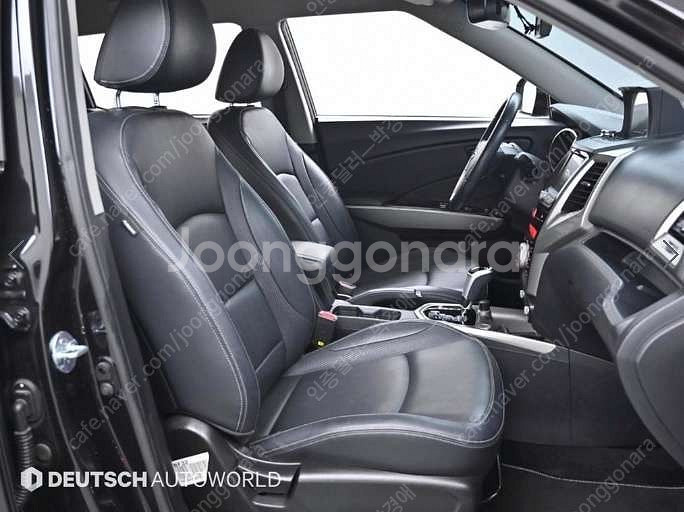 중고차 티볼리 가솔린 2WD LX 부부중고차 중고차할부...--2