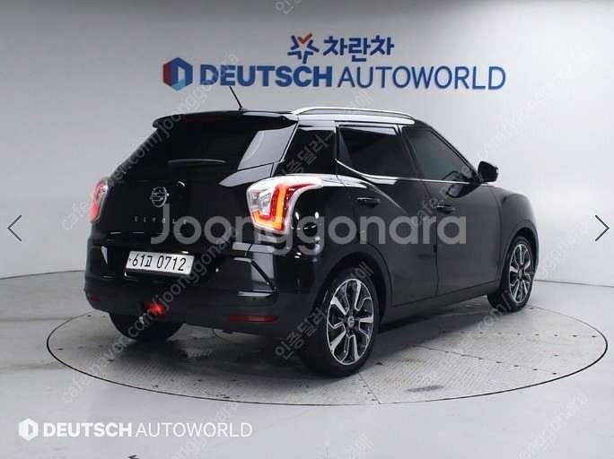 중고차 티볼리 가솔린 2WD LX 부부중고차 중고차할부...--9