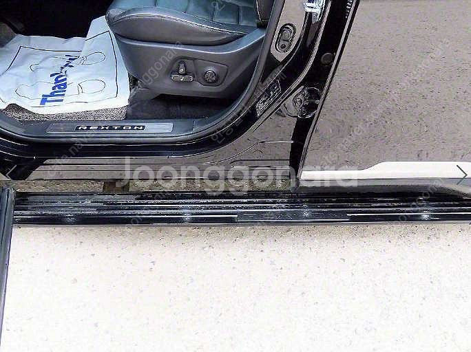 중고차 올 뉴렉스턴 2.2 4WD 더 블랙 부부중고차 ...--6