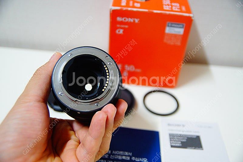 소니 여친렌즈 FE 50mm f1.8 풀프레임렌즈 박스...--4
