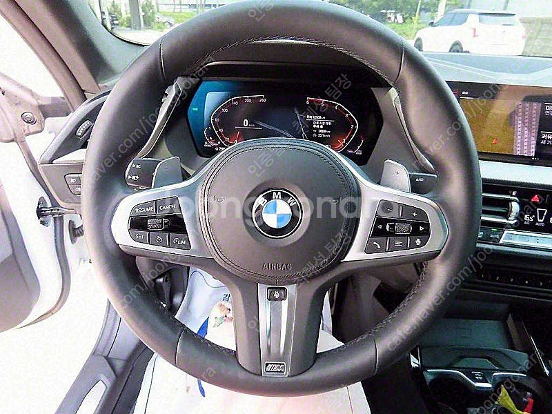 BMW 2시리즈 중고 2시리즈 218d 흰색 2021년...--8