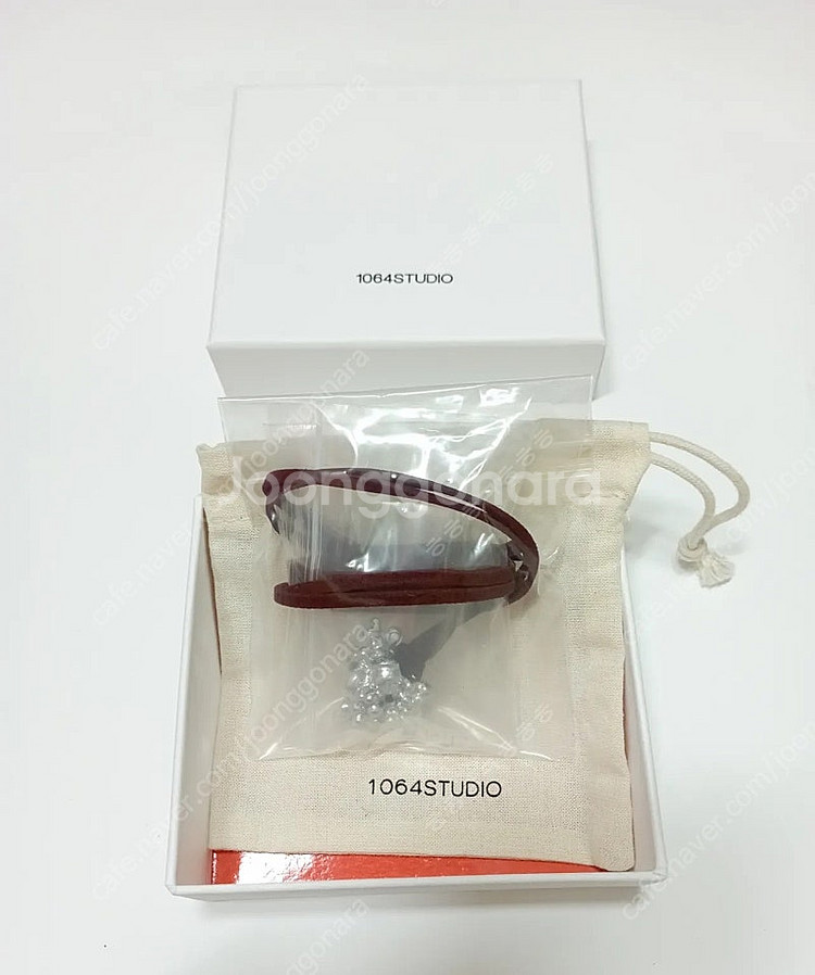 1064스튜디오 목걸이 (148,000원->3만원) 1...--3