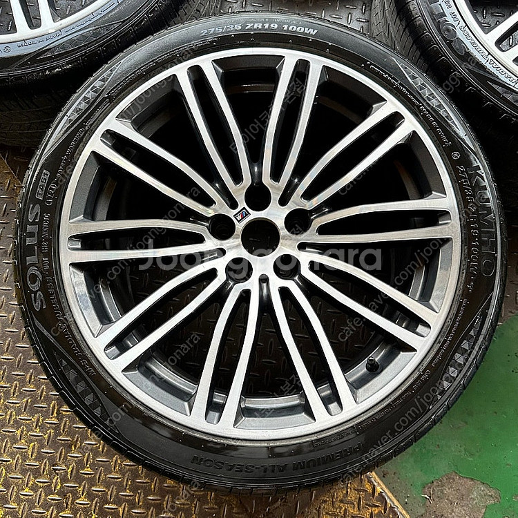 19인치 BMW G30 664M 순정 휠타이어 판매합니...--4