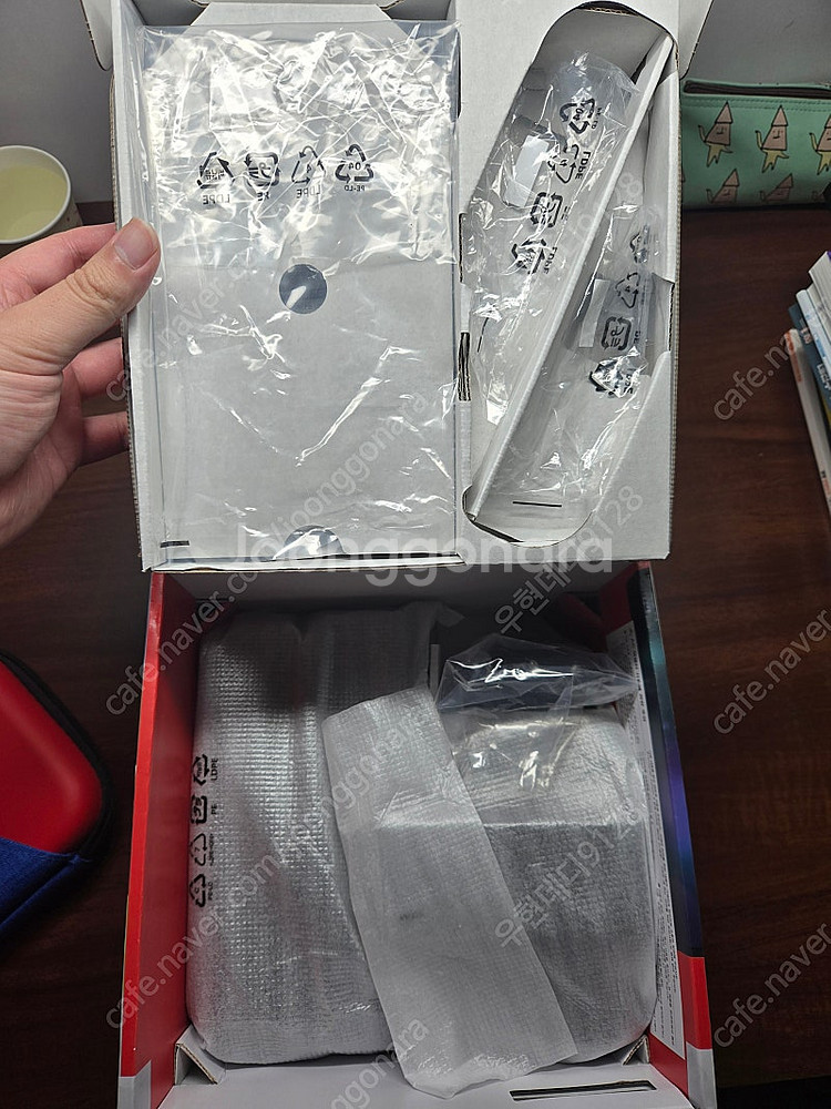 닌텐도스위치2 하루사용s급+필름 파우치--2