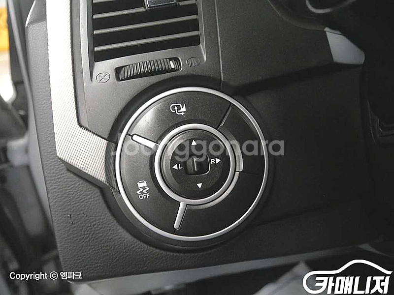 [KG모빌리티(쌍용) ]코란도스포츠 디젤 2WD CX5...--9
