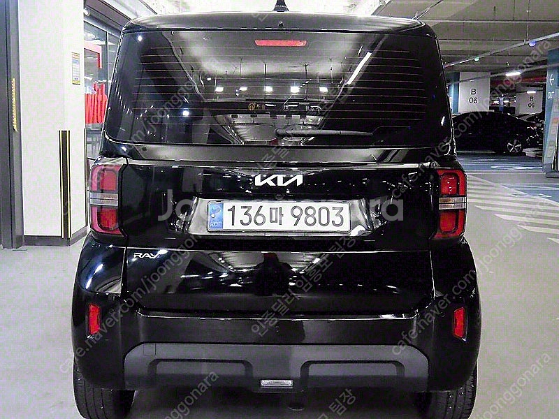 레이 중고 가격 더 뉴 레이 검정색 2023년식 14,386km 시그니처 중고자동차--6