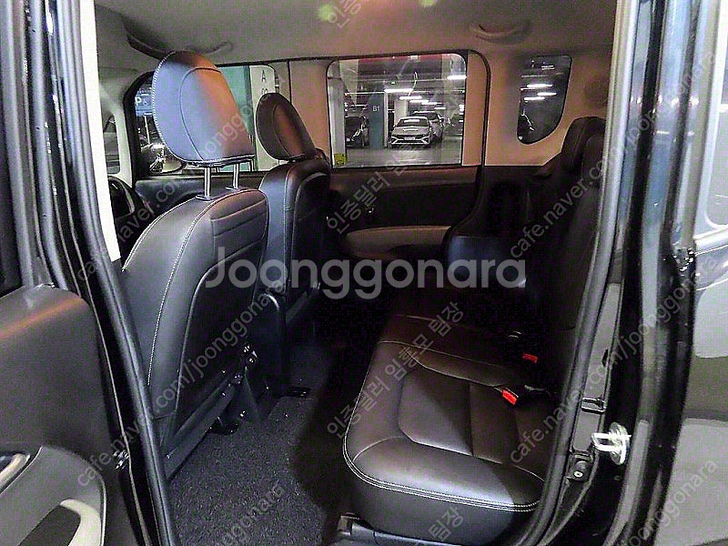 레이 중고 가격 더 뉴 레이 검정색 2023년식 14,386km 시그니처 중고자동차--8