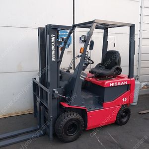 닛산 전동지게차 1.5톤 3단 4300MM 2022년식 상품배터리 bx15 중고
