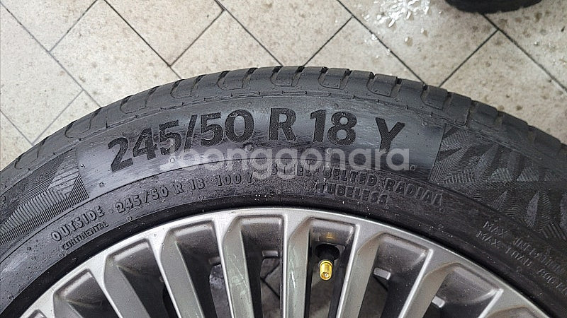 [판매] G90 18인치 순정 중고 휠 타이어 4개 셋...--4