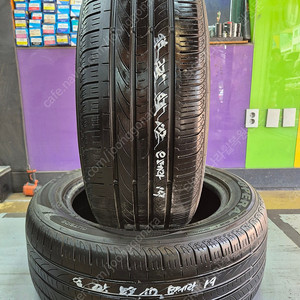 [판매] 225 55 17 오페라중고타이어 2짝판매