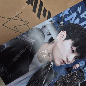 발로란트 미개봉 IAM 패드(김된모 싸인) + 김된모 포스터(김된모 싸인) 판매합니다