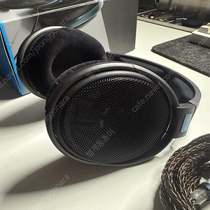 젠하이저 HD600(상태 A급) / 오픈하트 커스텀케이블
