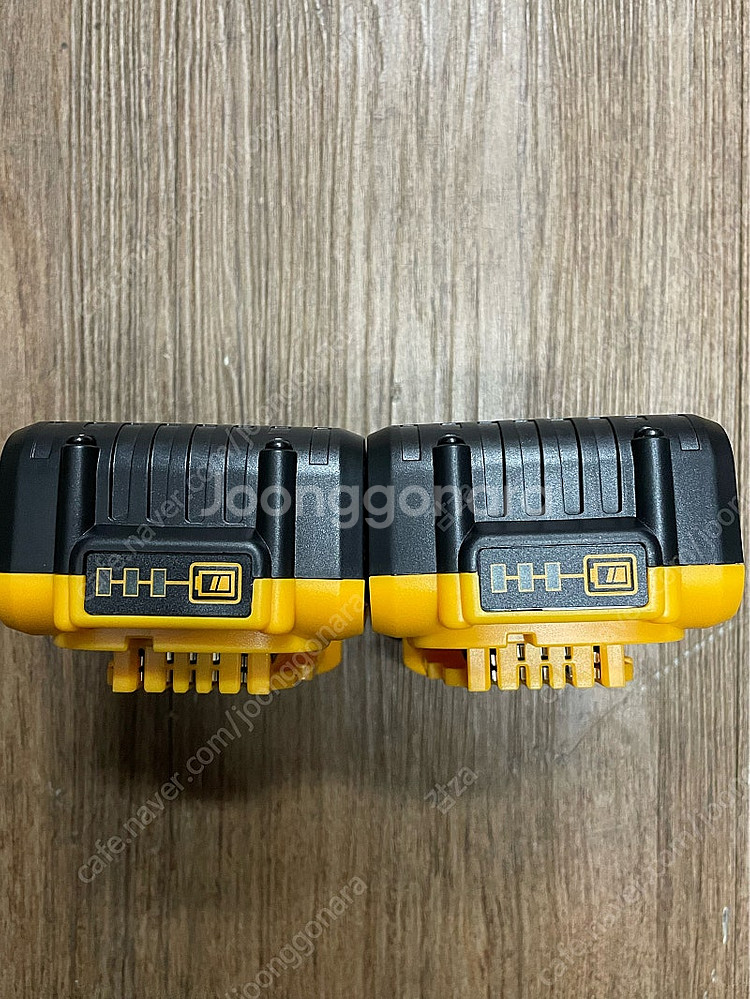 디월트,마끼다 호환 배터리 판매합니다 . 18v/20v...--3
