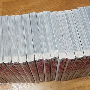 파괴수, 아이 앰 어 히어로, 이오, 크리스탈 등 만화책 4종 판매합니다