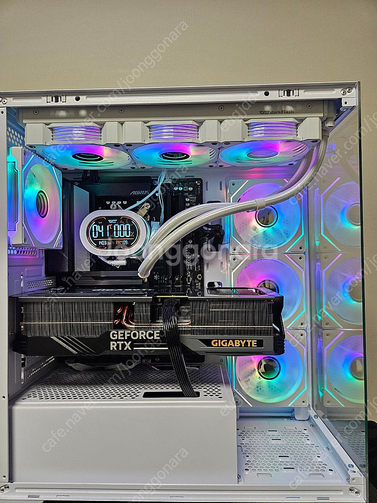 7950x3d, b650 wifi, rtx4080 su...--1