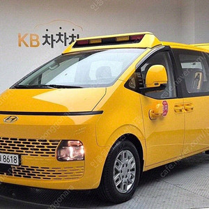 어린이보호차 중고 스타리아 중고차 노란색 2023년식 53,263km 15인승 어린이 보호차량 수원중고차