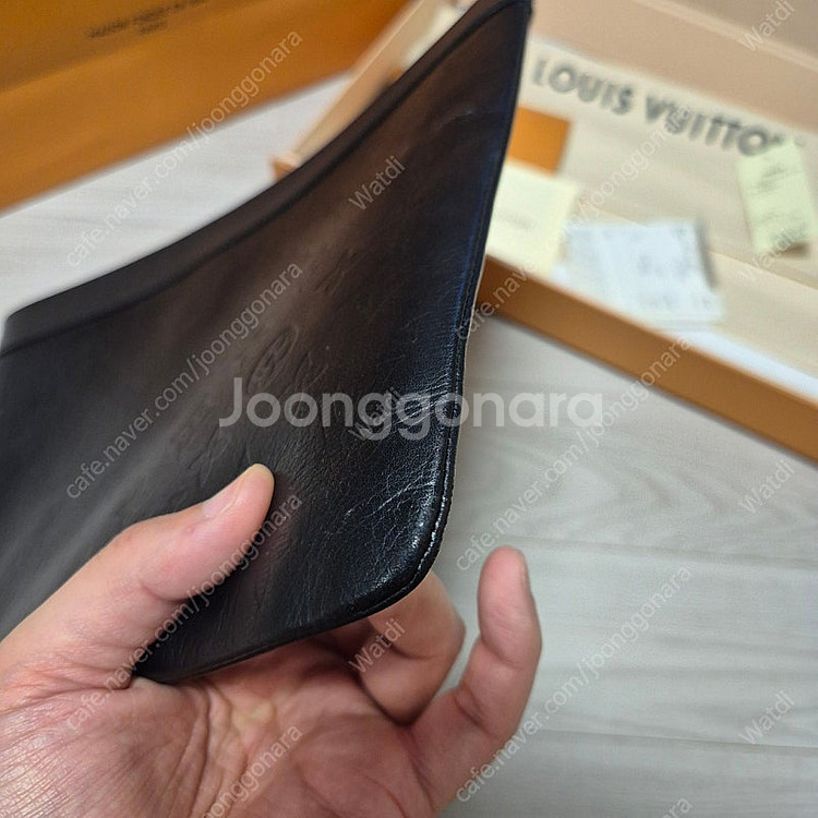 루이비통 포쉐트 모노그램 쉐도우 블랙 M62903 클러...--4