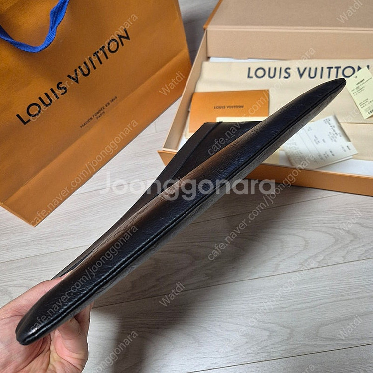 루이비통 포쉐트 모노그램 쉐도우 블랙 M62903 클러...--7