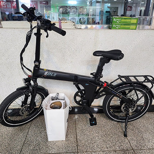 에올프로 전기 자전거 새거 팝니다